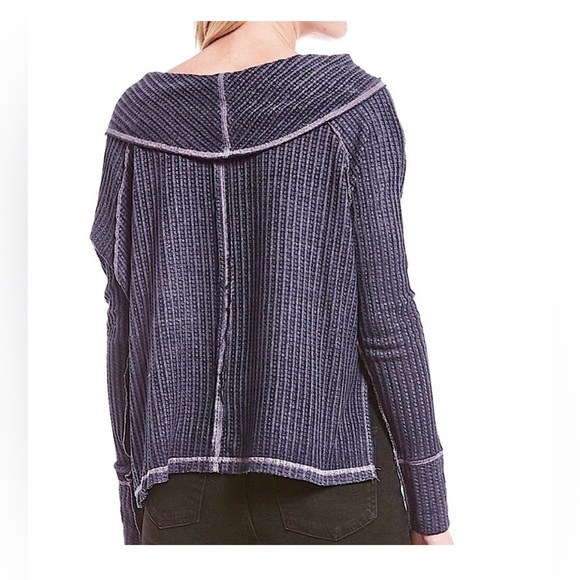 Free People Wildcat High-Low Waffle Knit Cowl Neck Blue-Purple Oversized Top L - Picture 4 of 9